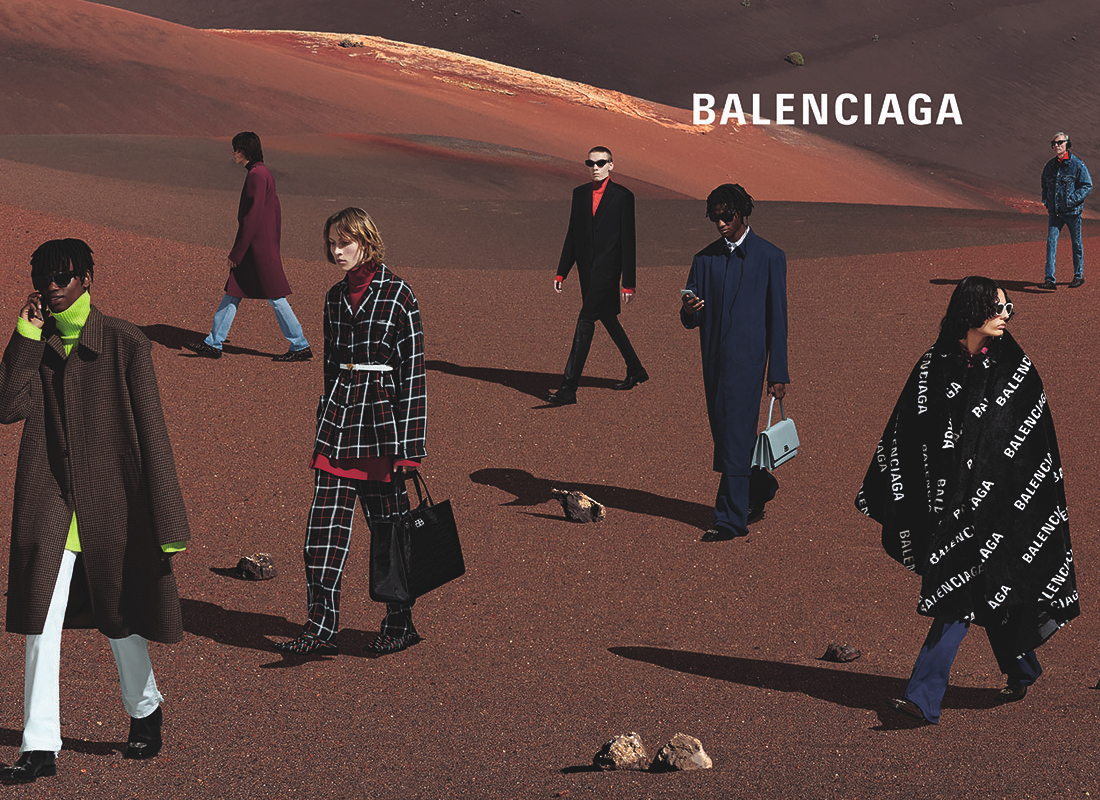 Balenciaga в пустыне